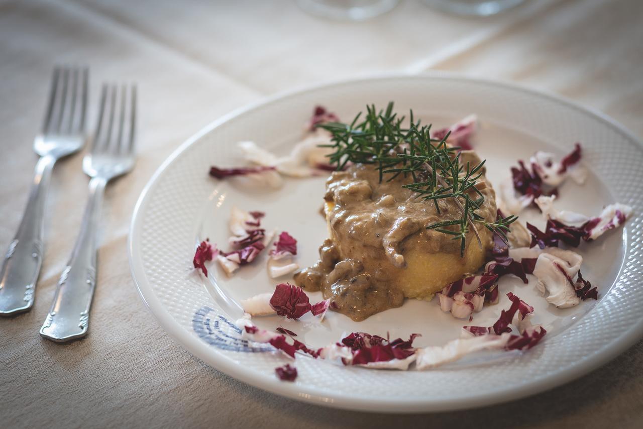 Hotel Ristorante Villa Paradiso Riparbella Zewnętrze zdjęcie