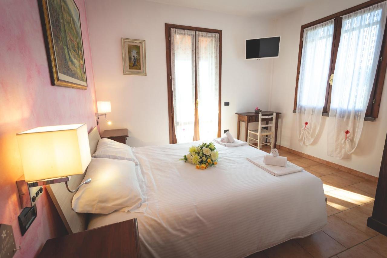 Hotel Ristorante Villa Paradiso Riparbella Zewnętrze zdjęcie