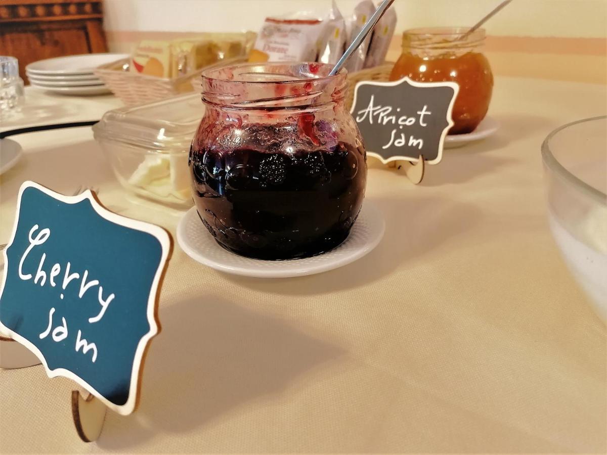 Hotel Ristorante Villa Paradiso Riparbella Zewnętrze zdjęcie