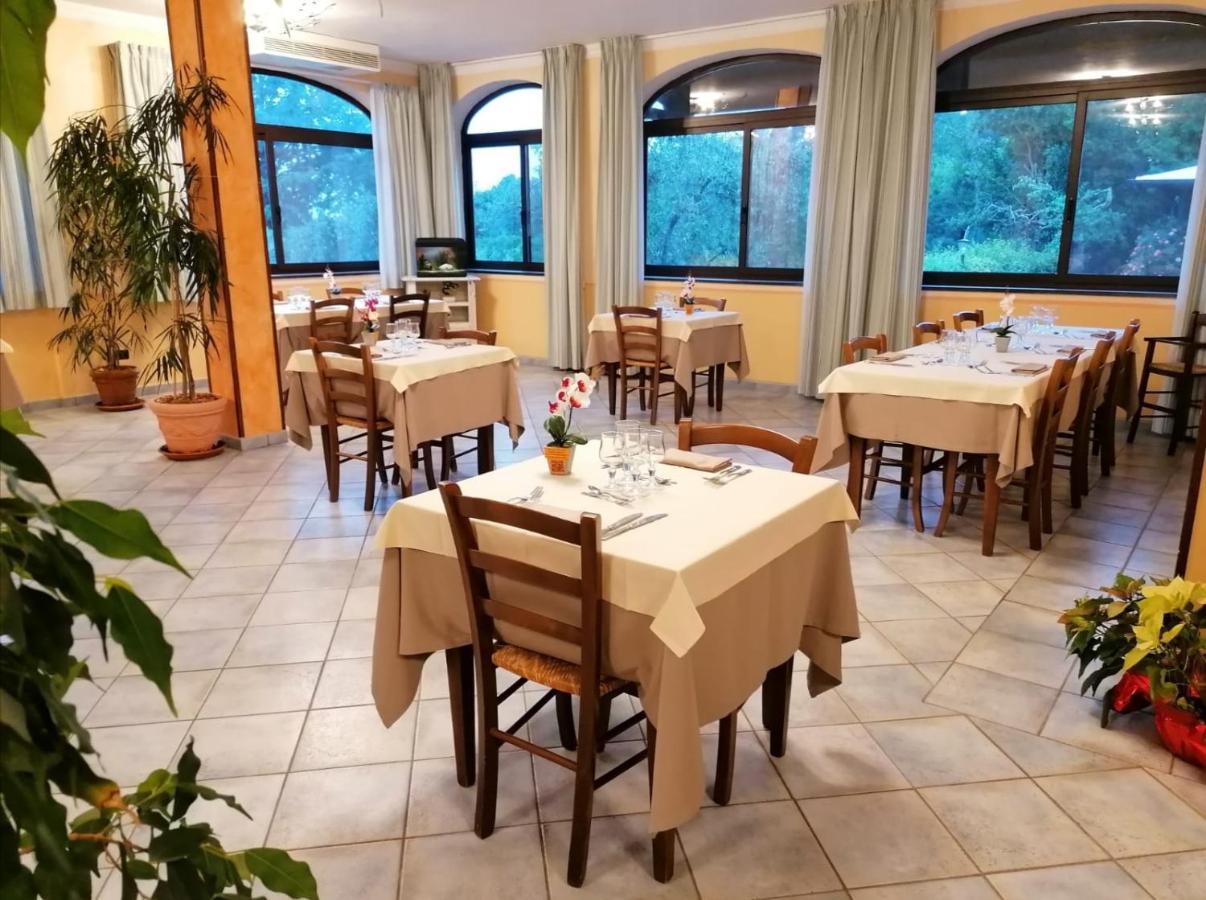 Hotel Ristorante Villa Paradiso Riparbella Zewnętrze zdjęcie